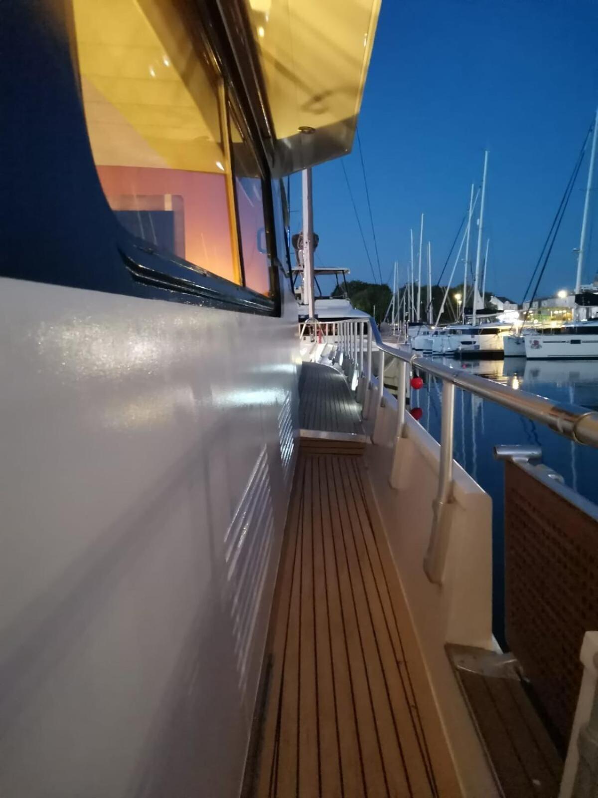 Yacht Aquamarina Vieux Port La Rochelle La Rochelle (Charente-Maritime) Exterior foto