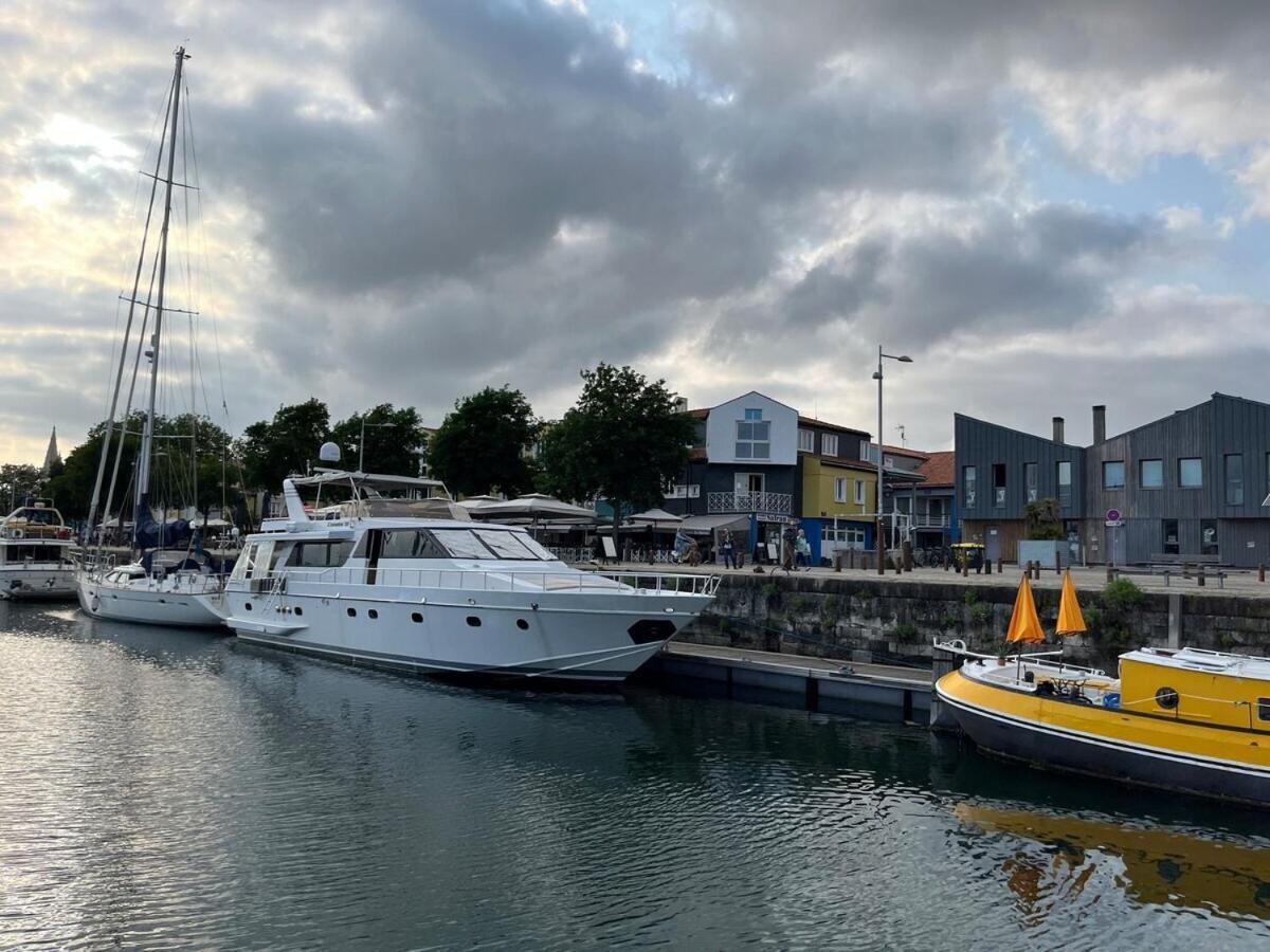 Yacht Aquamarina Vieux Port La Rochelle La Rochelle (Charente-Maritime) Exterior foto